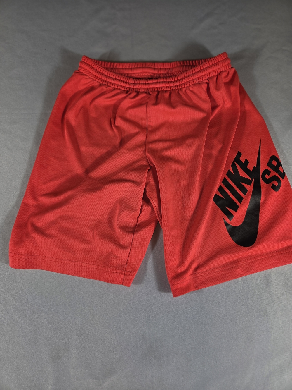 Nike SB Youth Dri Fit Athletic Shorts Red Black Logo Boys Medium